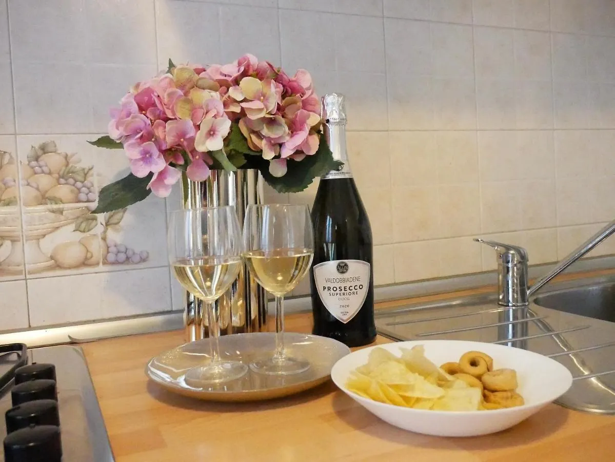 Diadema Pink - Immobili E Soluzioni Rent Apartment Bergamo